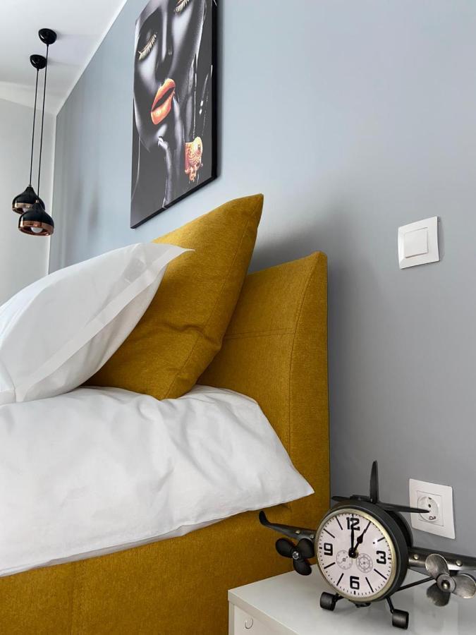 בראשוב Qualis Apartament מראה חיצוני תמונה