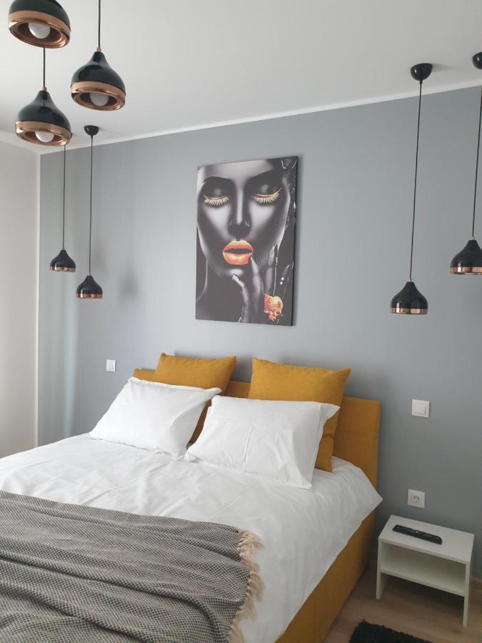 בראשוב Qualis Apartament מראה חיצוני תמונה