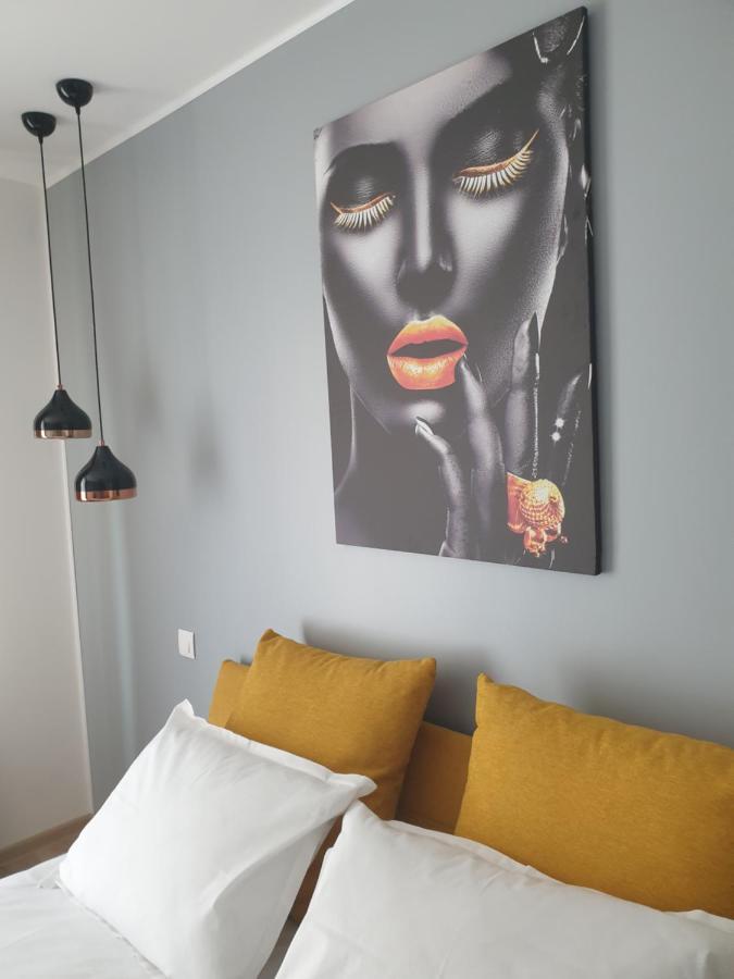 בראשוב Qualis Apartament מראה חיצוני תמונה