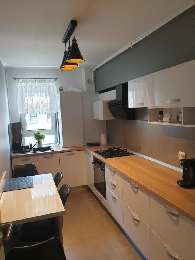בראשוב Qualis Apartament מראה חיצוני תמונה