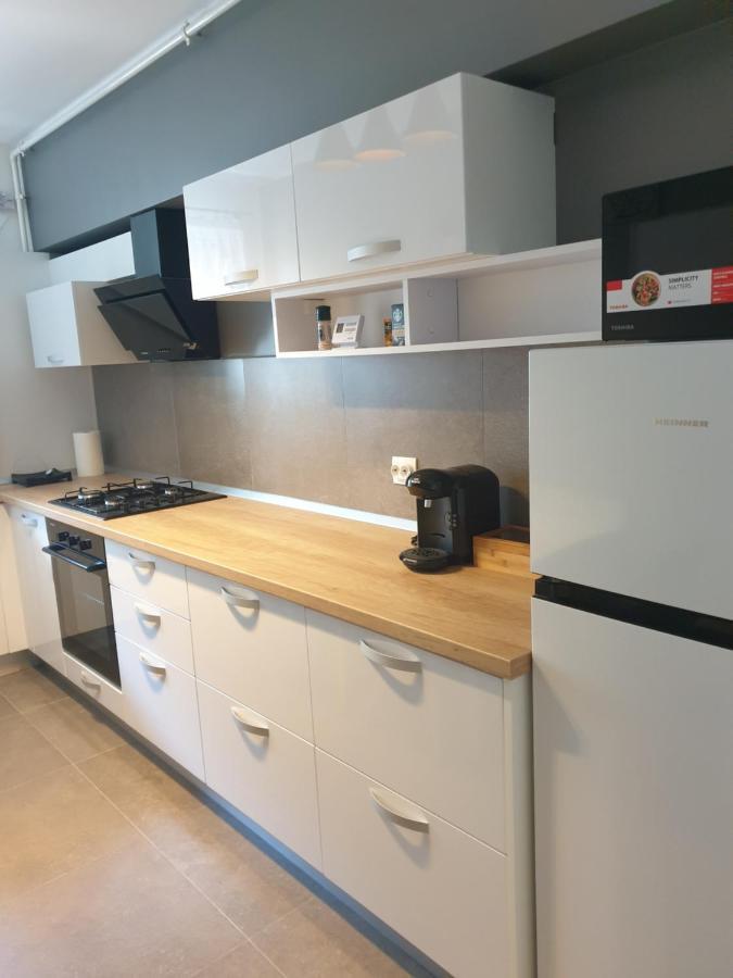 בראשוב Qualis Apartament מראה חיצוני תמונה